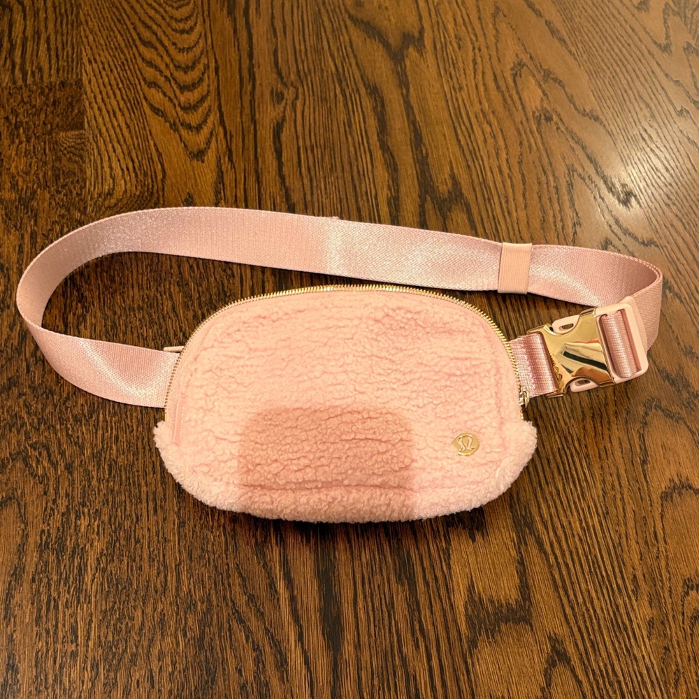 Pink Sherpa Belt Bag Lululemon